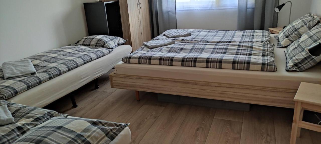 Vojtech Jestrab - Rodinne Vinarstvi * Mutěnice